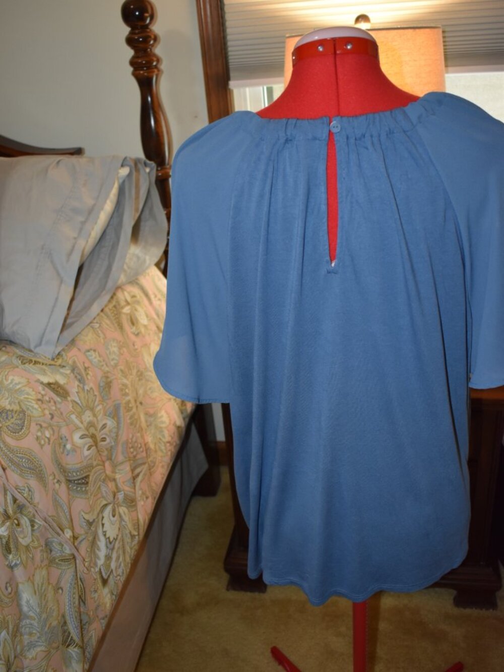 top - Picture 4 of 6